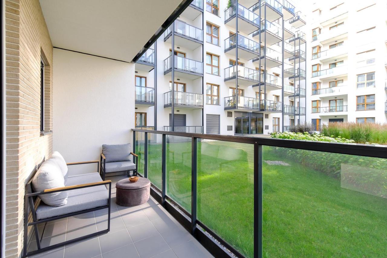 Hello Apartments Zajezdnia Wrzeszcz With Private Parking Gdansk Exterior foto